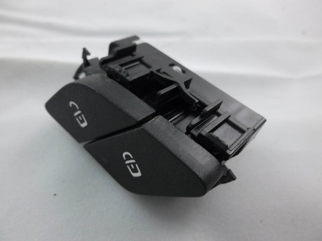 2020-2023 Mercedes Benz GLB250 Door Lock Unlock Switch Front Passenger