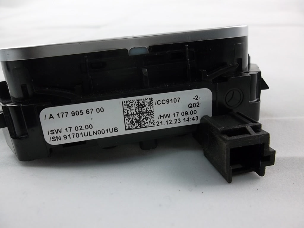 2020-2023 Mercedes Benz GLB250 Seat Heater Switch Front Driver 177 905 67 00