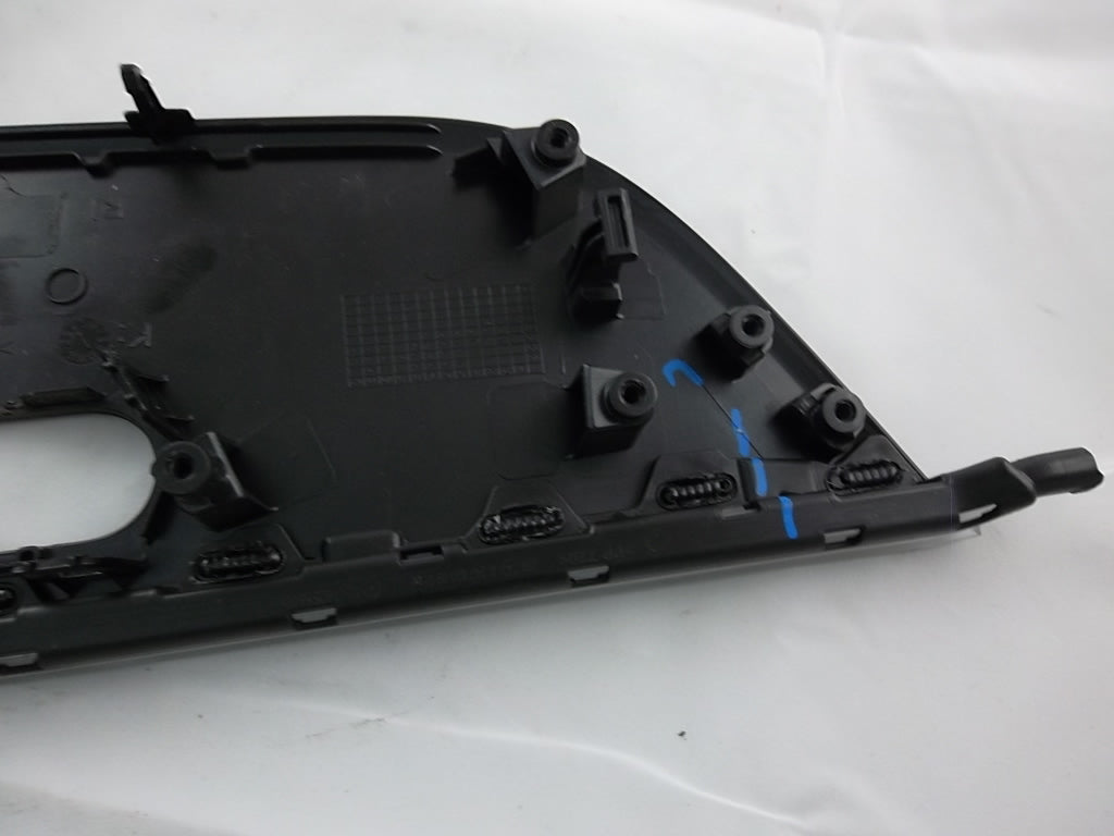 2020-2023 Mercedes Benz GLB250 Door Panel Trim Moulding Front Passenger
