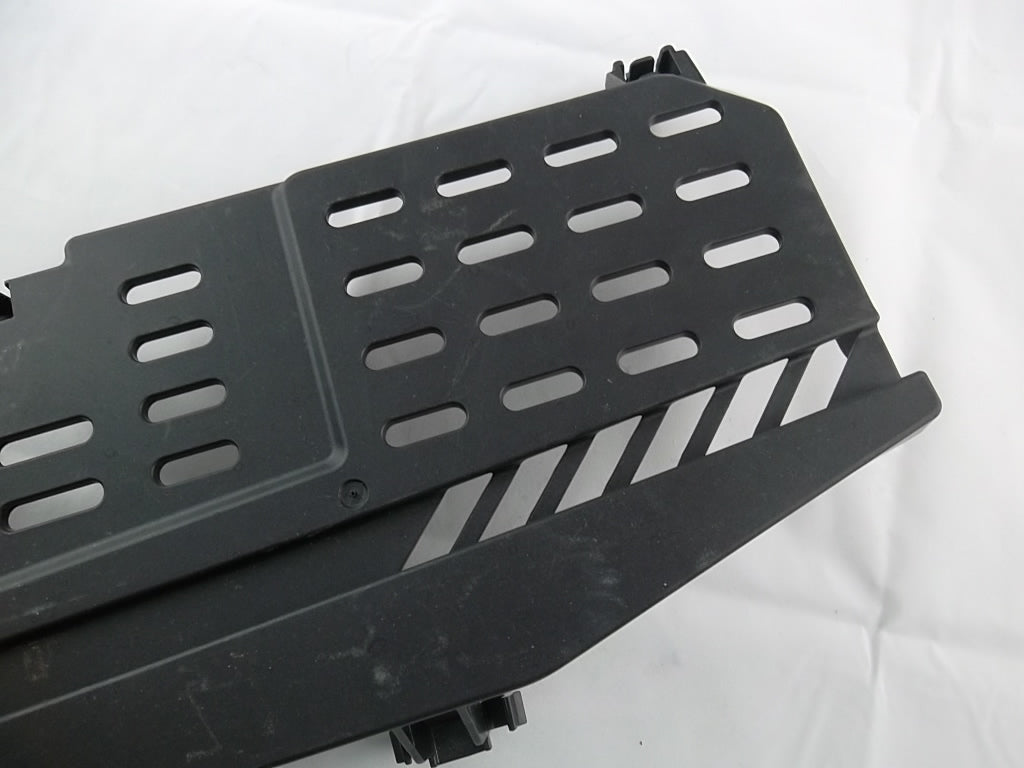 2020-2023 Mercedes Benz GLB250 Antenna Amplifier Control Module Bracket