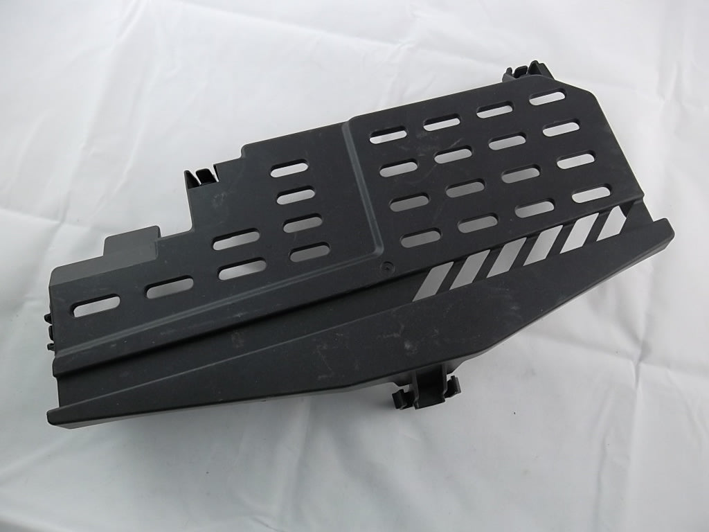 2020-2023 Mercedes Benz GLB250 Antenna Amplifier Control Module Bracket