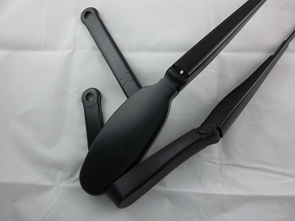 2020-2023 Mercedes Benz GLB250 Windshield Wiper Arm Set Front 247 820 13 01
