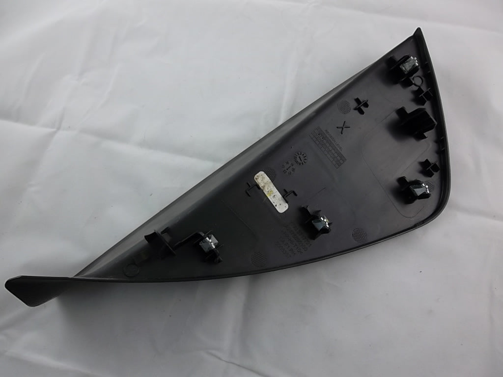 2020-2023 Mercedes Benz GLB250 Dash Dashboard End Cap Trim Cover Passenger