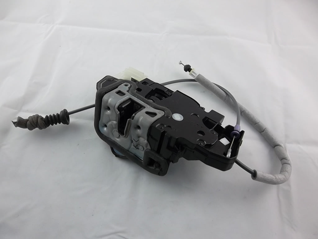 2020-2023 Mercedes Benz GLB250 Door Lock Latch Actuator Rear Driver 099 730 29 01