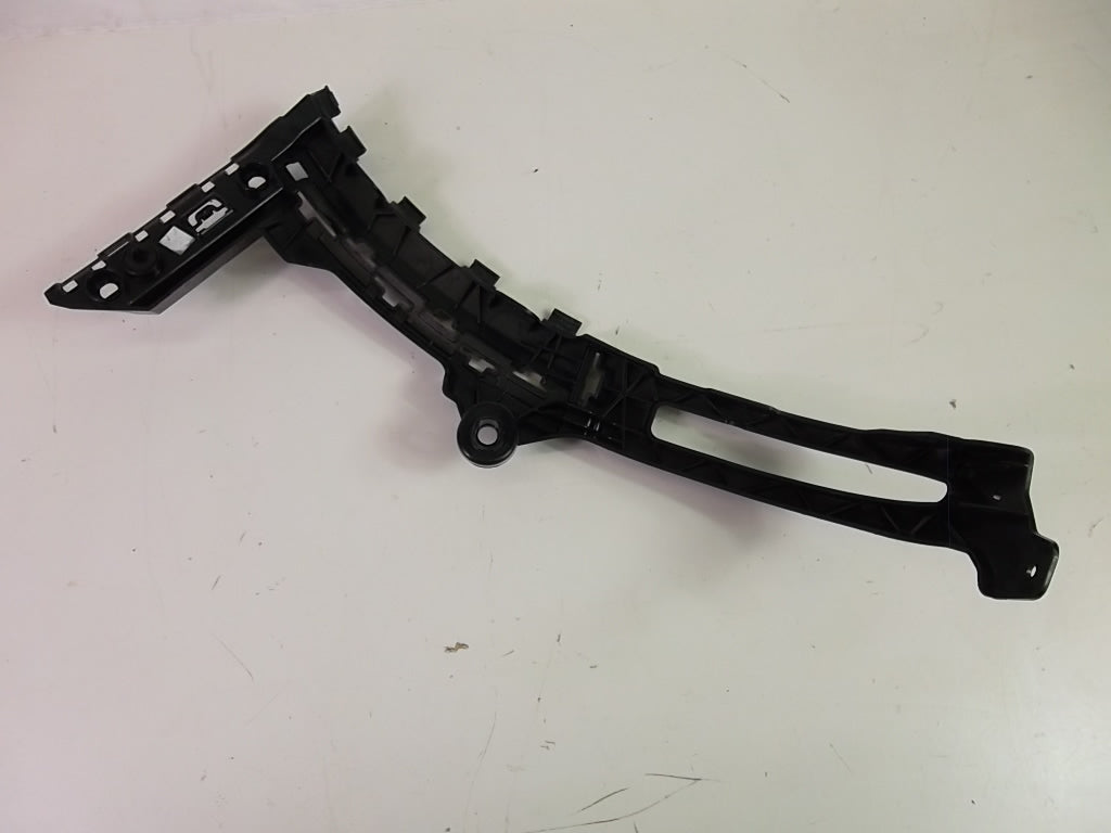 2020-2023 Mercedes Benz GLB250 Bumper Bracket Support Mount Rear Driver 247 885 08 00