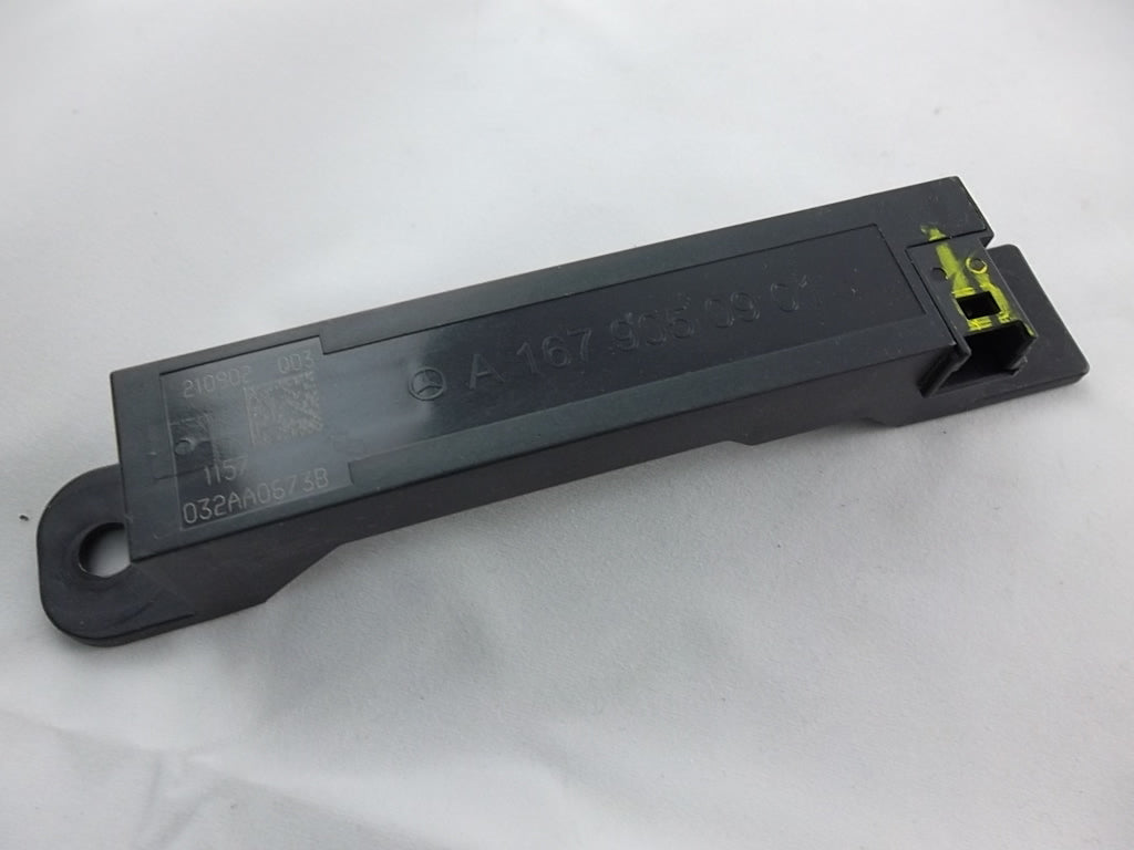 2020-2023 Mercedes Benz GLB250 Smart Key Antenna Module Rear 167 905 09 01