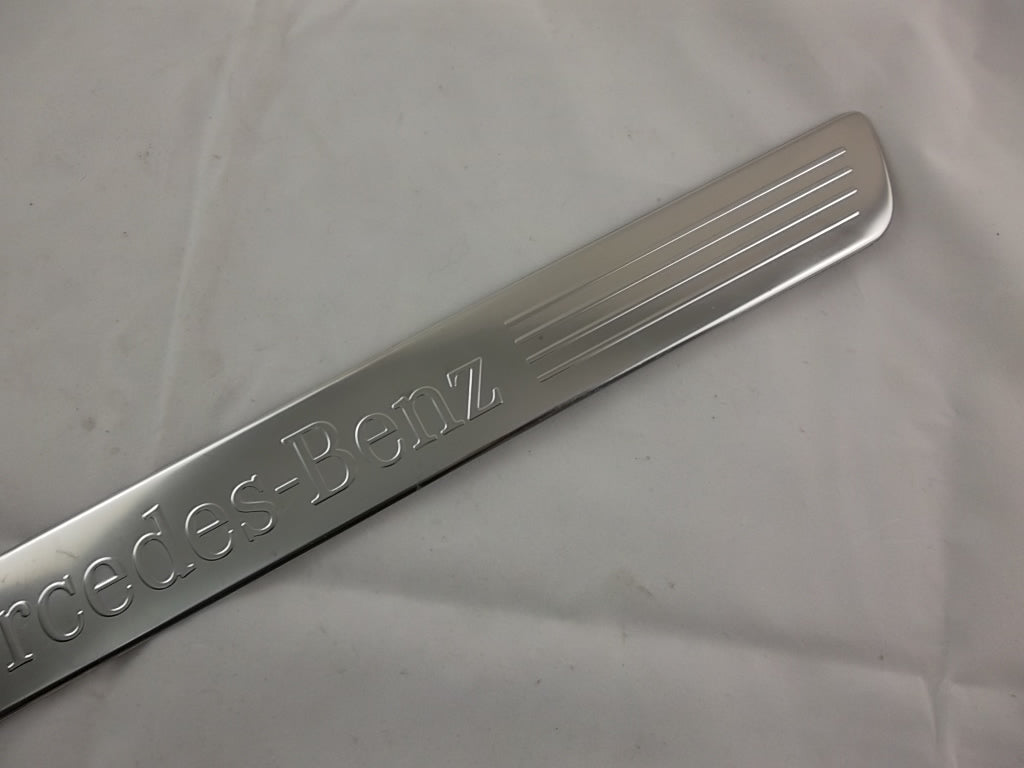 2020-2023 Mercedes Benz GLB250 Front Door Sill 246 680 01 35