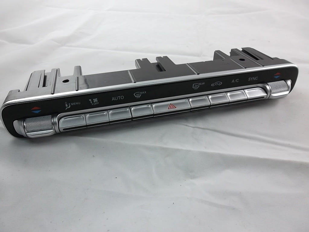 2020-2023 Mercedes Benz GLB250 Climate Temperature Control 247 905 68 03