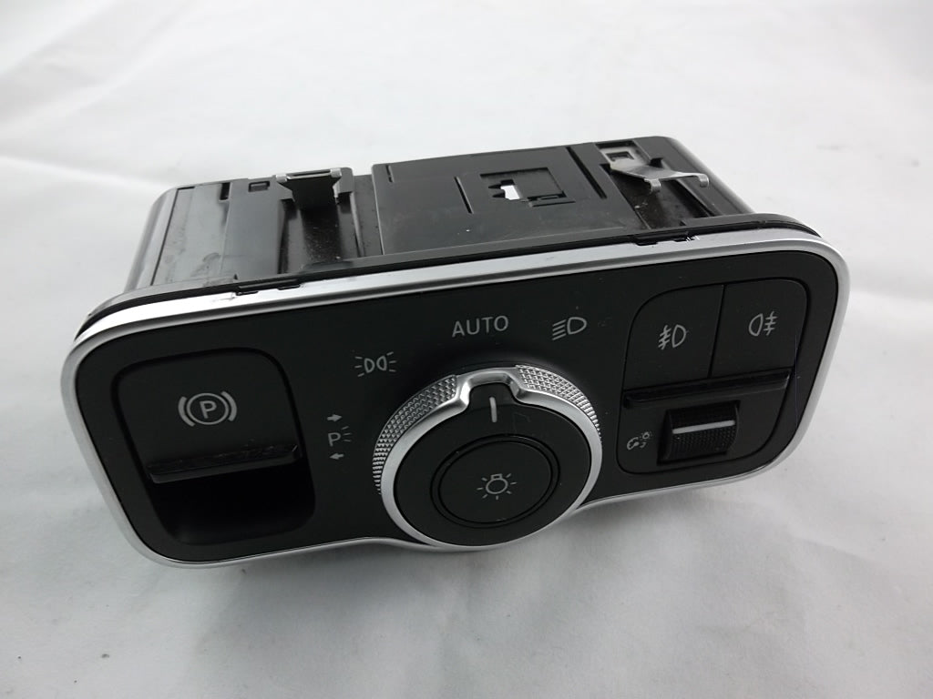 2020-2023 Mercedes Benz GLB250 Headlight Parking Brake Switch 247 905 30 02