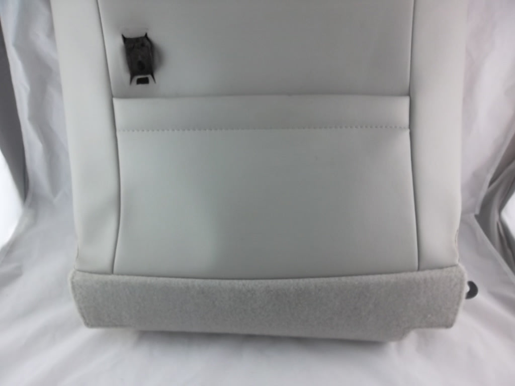 2011-2014 Toyota Sienna Seat Cushion Upper Front Passenger Leather 71073-08151