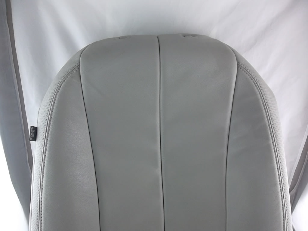 2011-2014 Toyota Sienna Seat Cushion Upper Front Passenger Leather 71073-08151