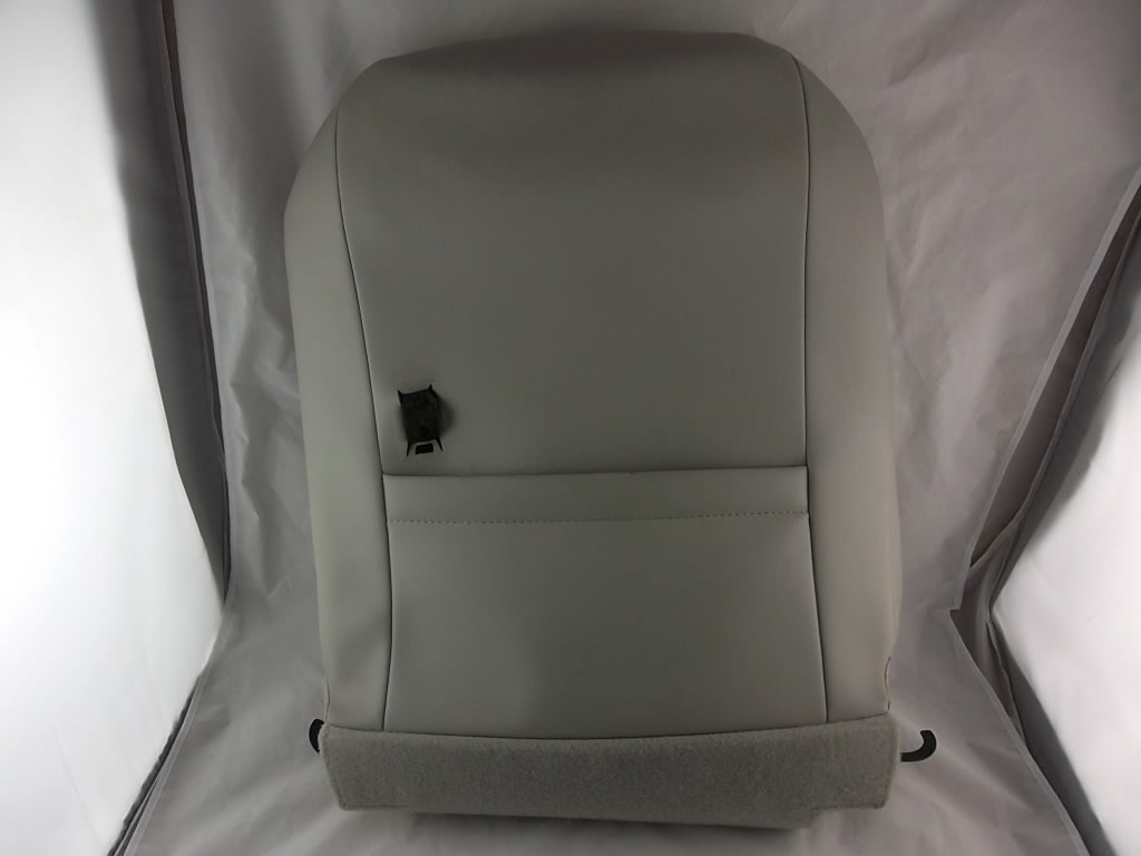 2011-2014 Toyota Sienna Seat Cushion Upper Front Passenger Leather 71073-08151
