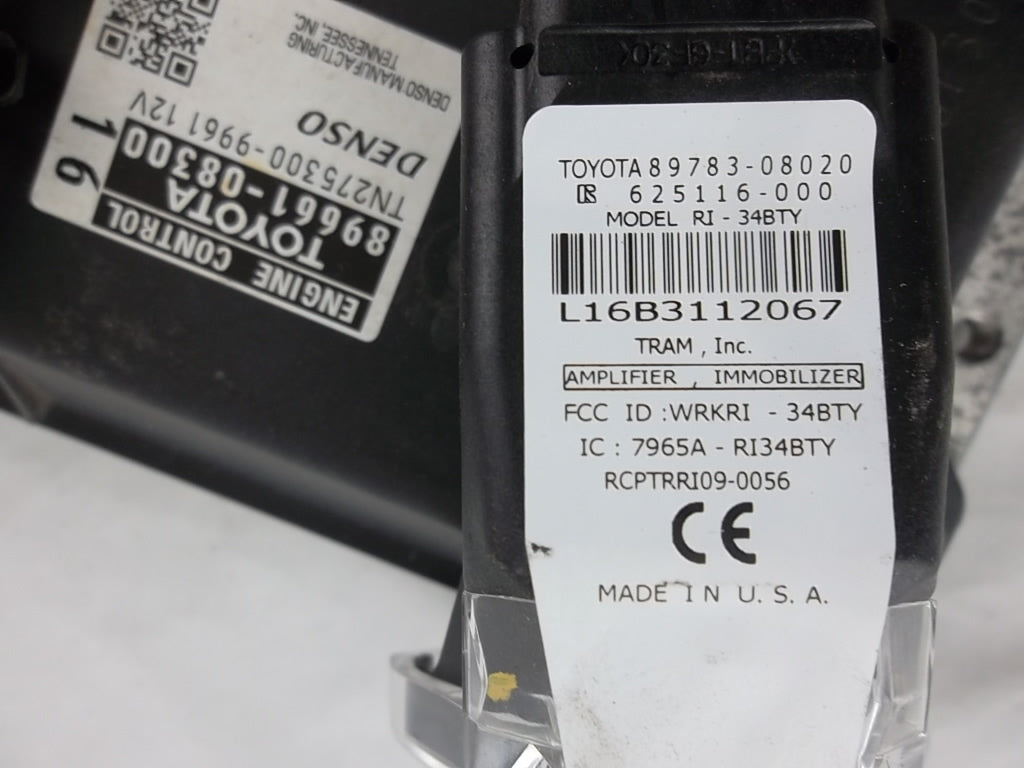 2011-2012 Toyota Sienna ECU Engine Computer W/Immobilizer & Key 89661-08300