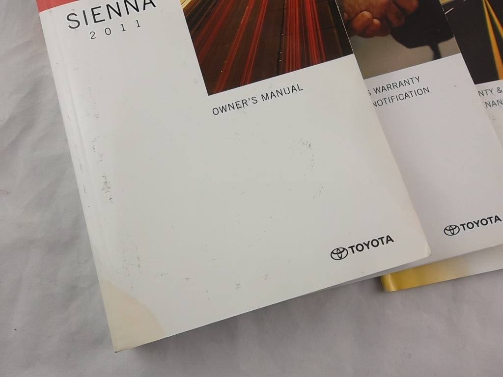 2011 Toyota Sienna Owners Manual 01999-45466