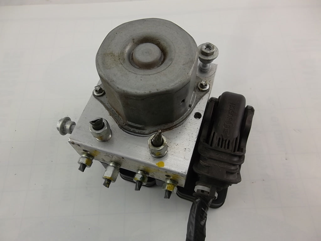 2015-2019 Nissan Sentra  Power Steering Column JJ001-01685