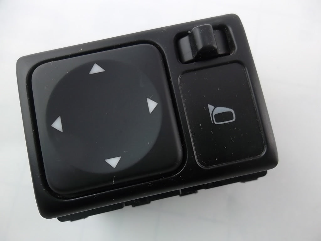 2013-2019 Nissan Sentra Power Mirror Switch 25570-3RA1A