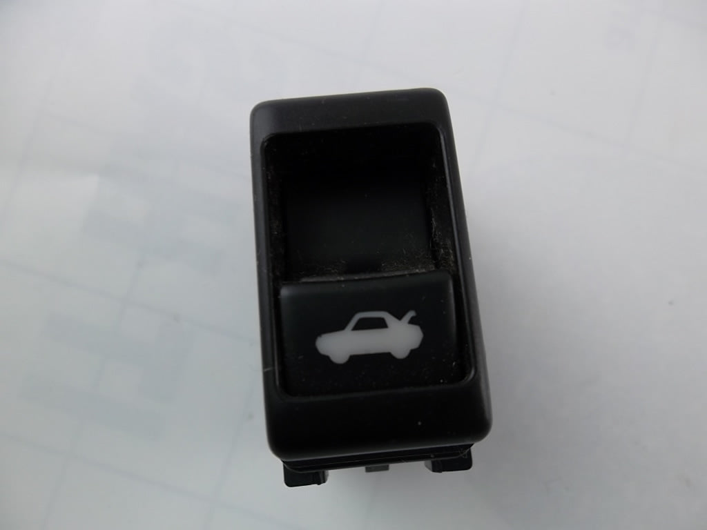 2013-2019 Nissan Sentra Trunk Opener Release Switch 25380-JF00A