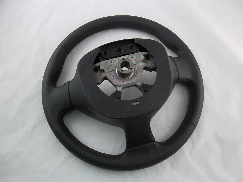 2016-2019 Nissan Sentra Steering Wheel Leather 48430-4FY0A