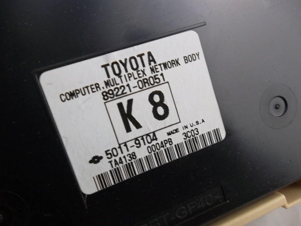 2013-2014  Toyota RAV4 Junction Block Assy Cabin Fuse Box 82730-42730 Gasoline