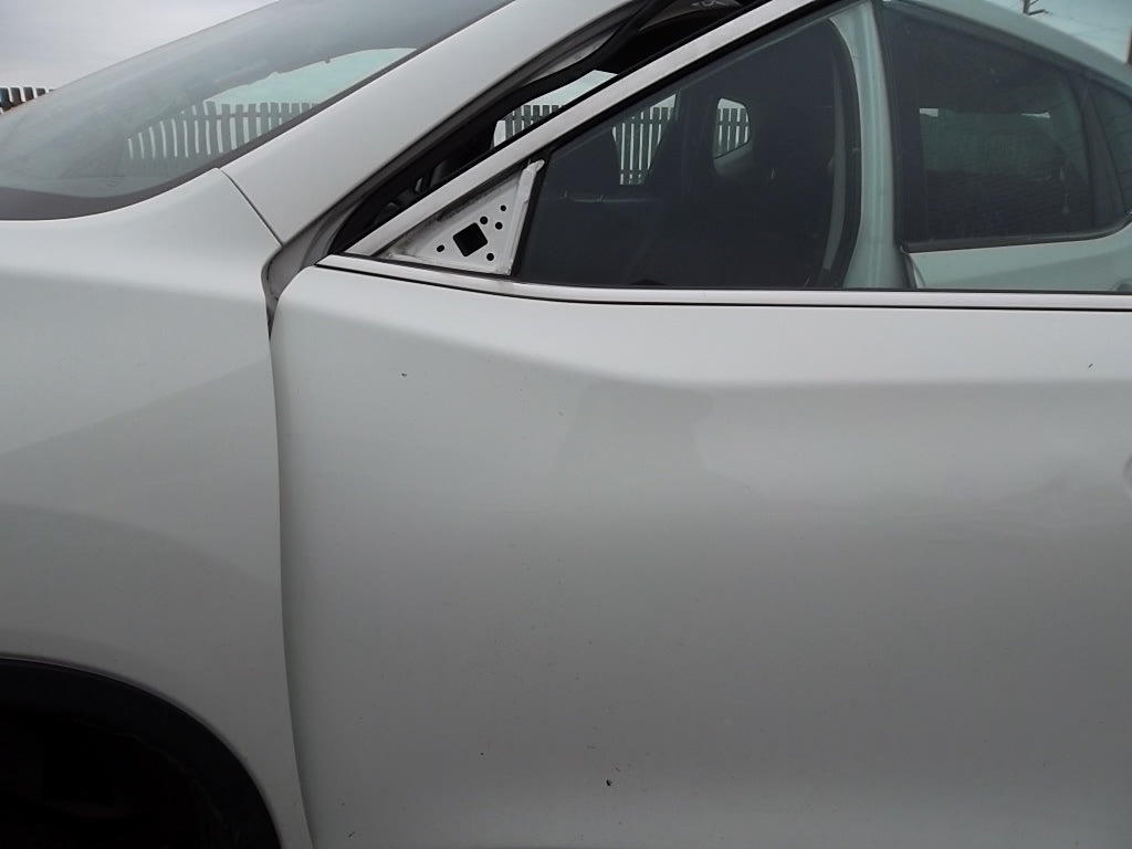 2014-2020 Nissan Rogue Front Door Driver White 80101-6FL0A