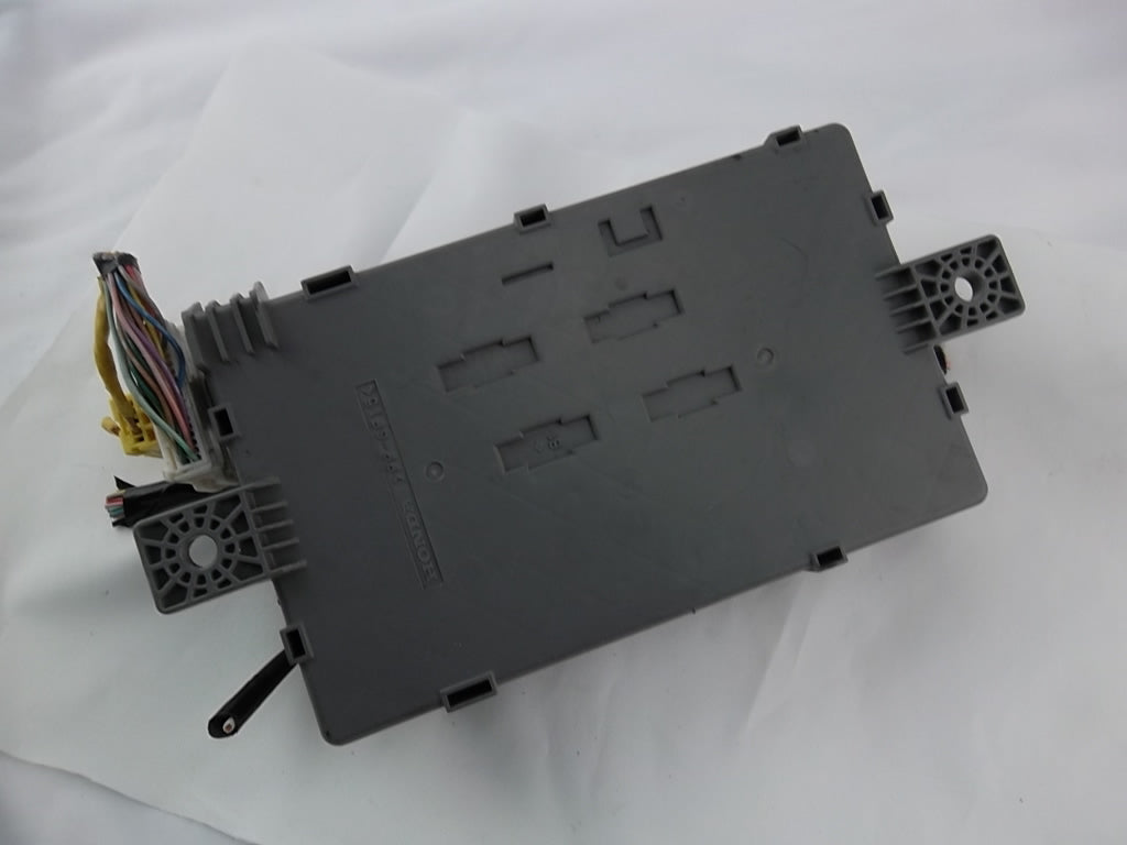 2011-2013 Honda Odyssey Fuse Relay Box Cabin Passenger 38210-TK8-A31