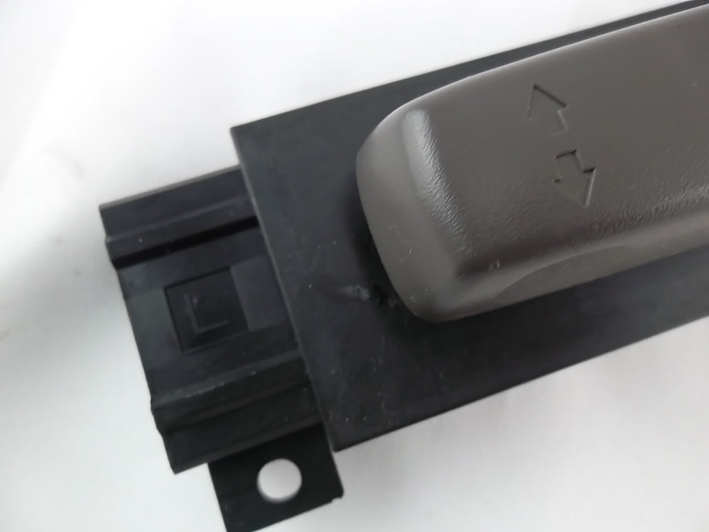 Honda Accord HR-V Crosstour Pilot Ridgeline Odyssey Civic CR-V Front Seat Switch Driver 81653-SDB-A71