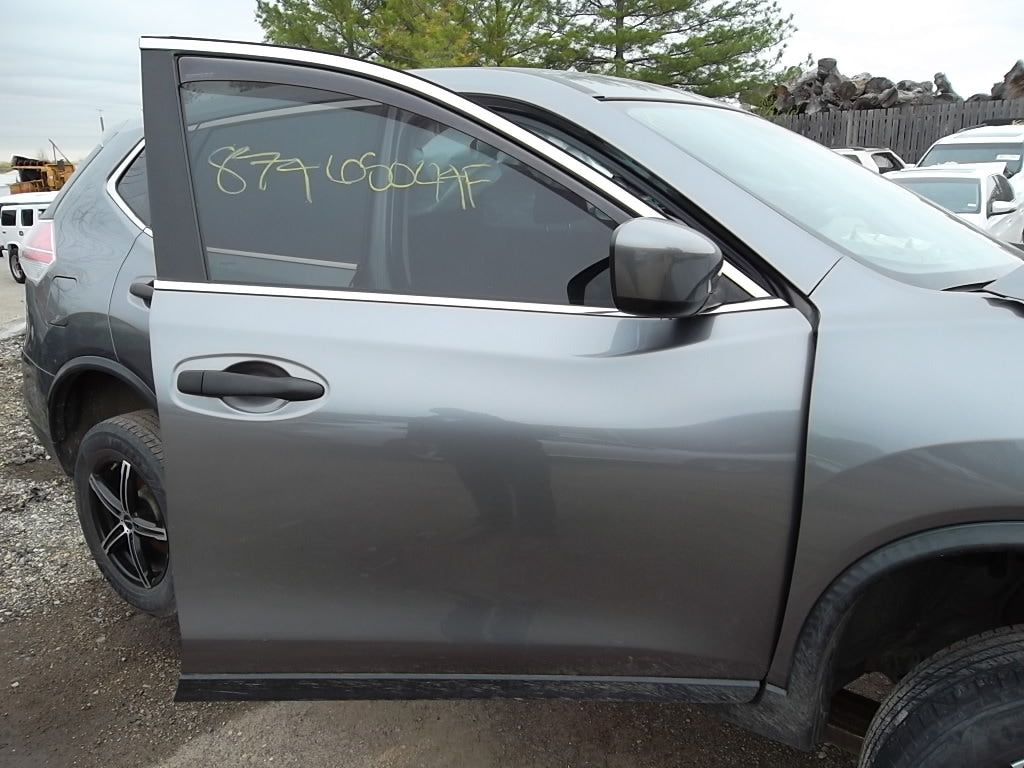 2014-2020 Nissan Rogue Front Door Passenger Gray 80100-6FL0A