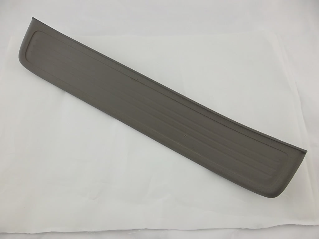 Rear Door Sill Plate Driver 84262-T0A-A01 Honda CRV CR-V 2012-2016