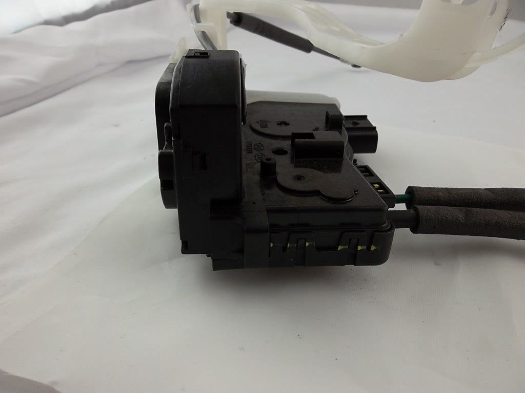 Rear Door Lock Actuator Passenger 81420-2S000 Hyundai Tucson 2010-2015