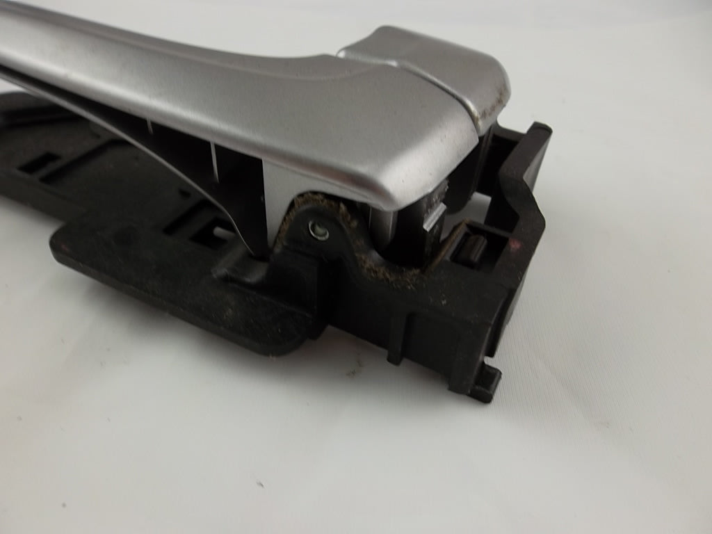 Front Door Handle Passenger 82620-2S020 Hyundai Tucson 2010-2015