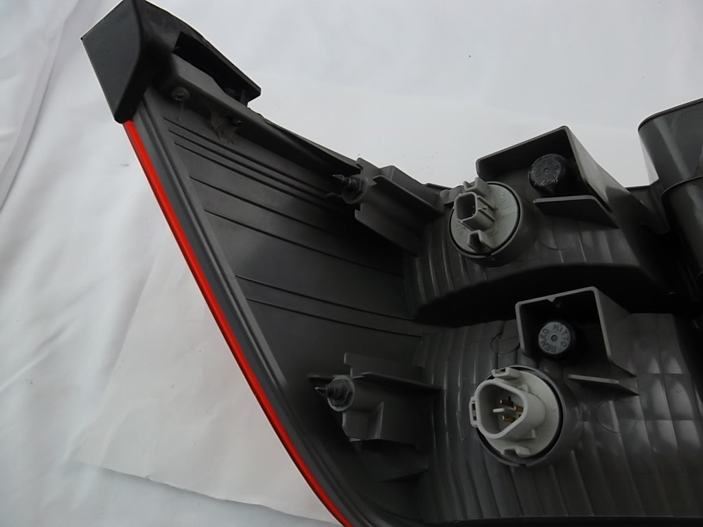 Tail Light Lamp Passenger 33500-TK8-A01 Honda Odyssey 2011-2013