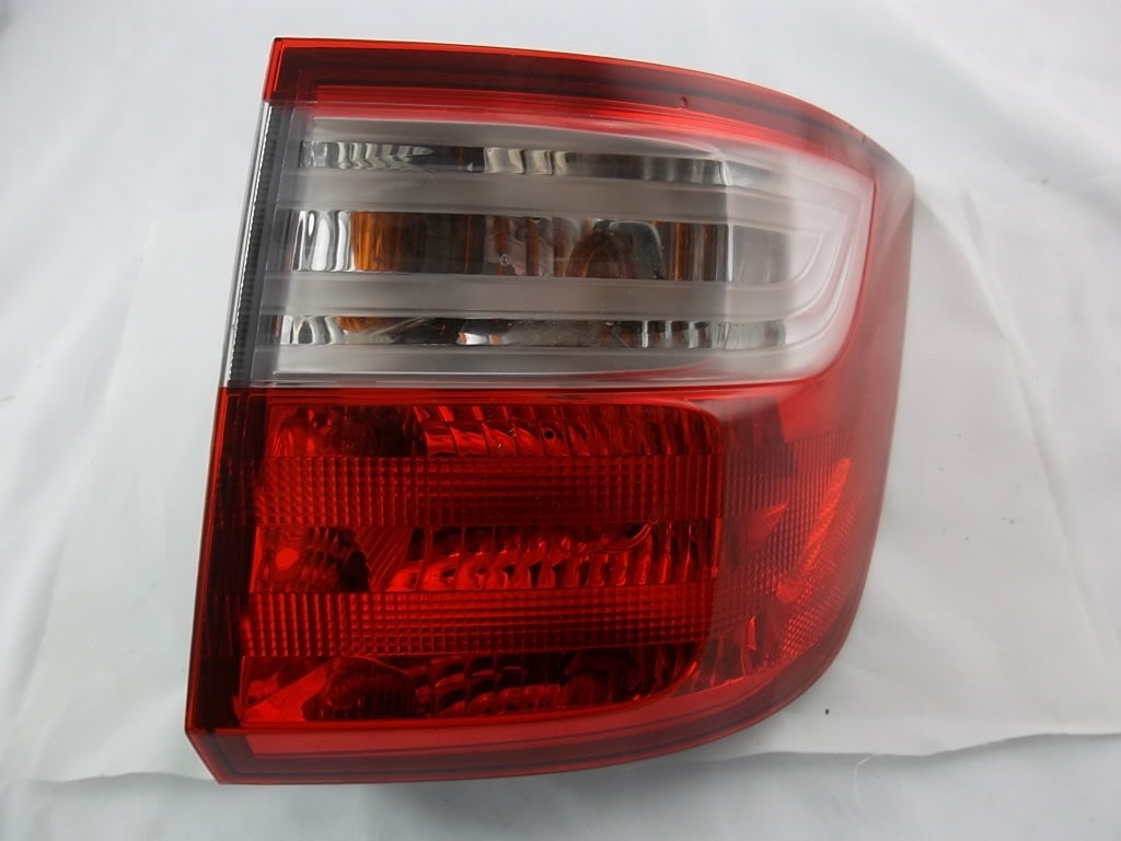 Tail Light Lamp Passenger 33500-TK8-A01 Honda Odyssey 2011-2013