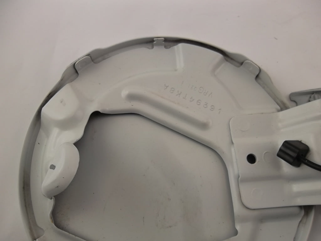 2011-2017 Honda Odyssey Fuel Filler Gas Door Tank Lid 63910-TK8-A00