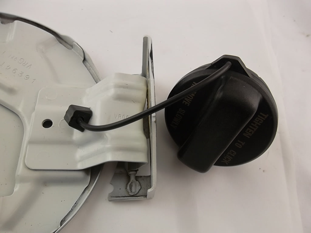 2011-2017 Honda Odyssey Fuel Filler Gas Door Tank Lid 63910-TK8-A00