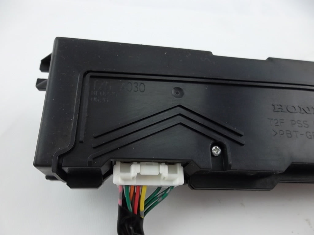2016-2018 Acura MDX Power Seat Switch Driver 81650-TZ5-A05