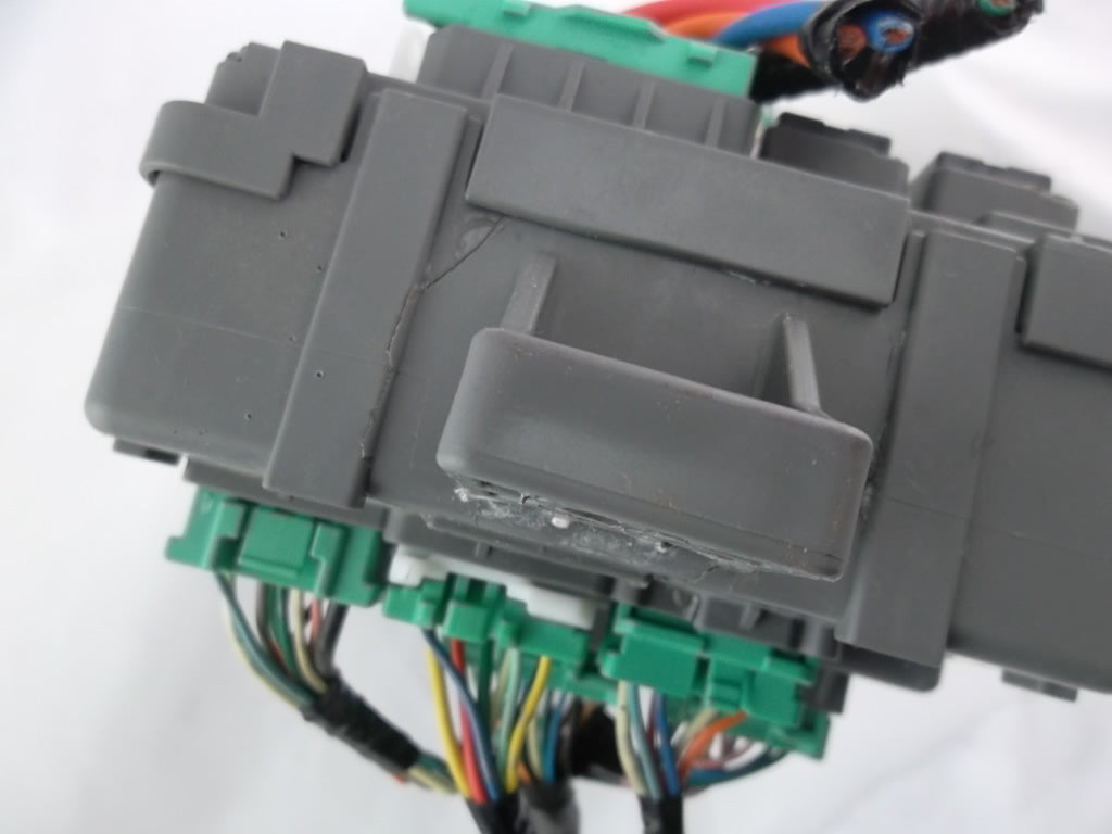 2016 Acura MDX  Fuse Box Cabin Driver 38200-TZ5-A22