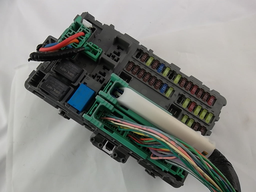 2016 Acura MDX  Fuse Box Cabin Driver 38200-TZ5-A22