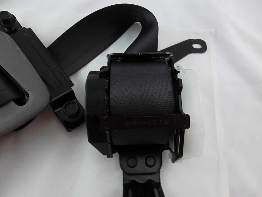 2009-2014 Honda Pilot Rear Seat Belt 2nd Row Center 04869-SZA-A01