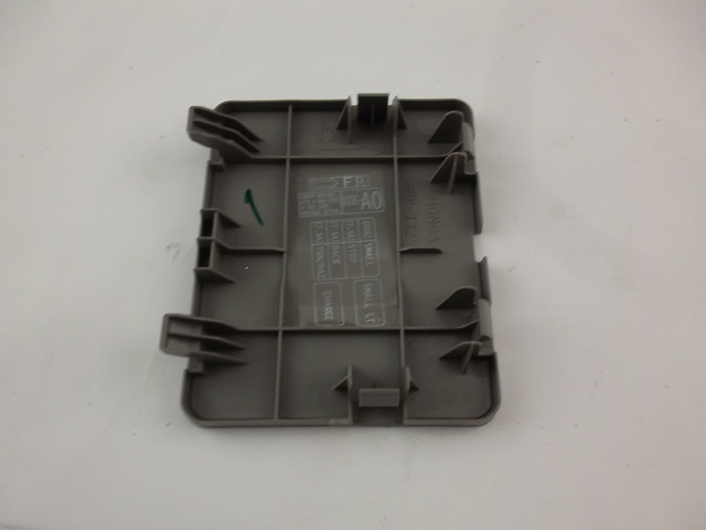2009-2015 Honda Pilot Aux Fuse Lid Cover  84683-SZA-A01