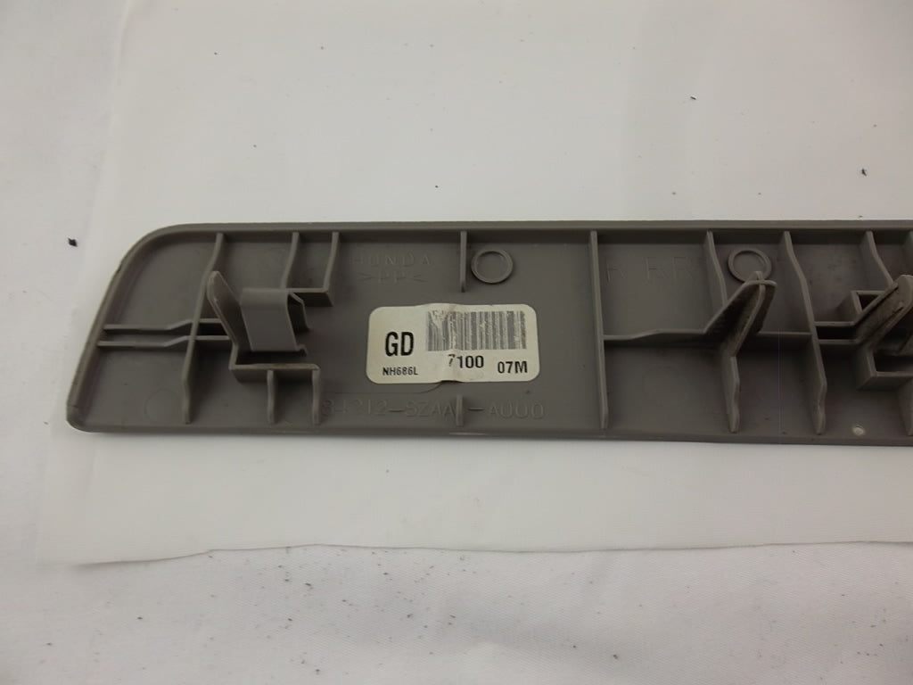 2009-2015 Honda Pilot Rear Door Sill Plate Passenger 84212-SZA-A00