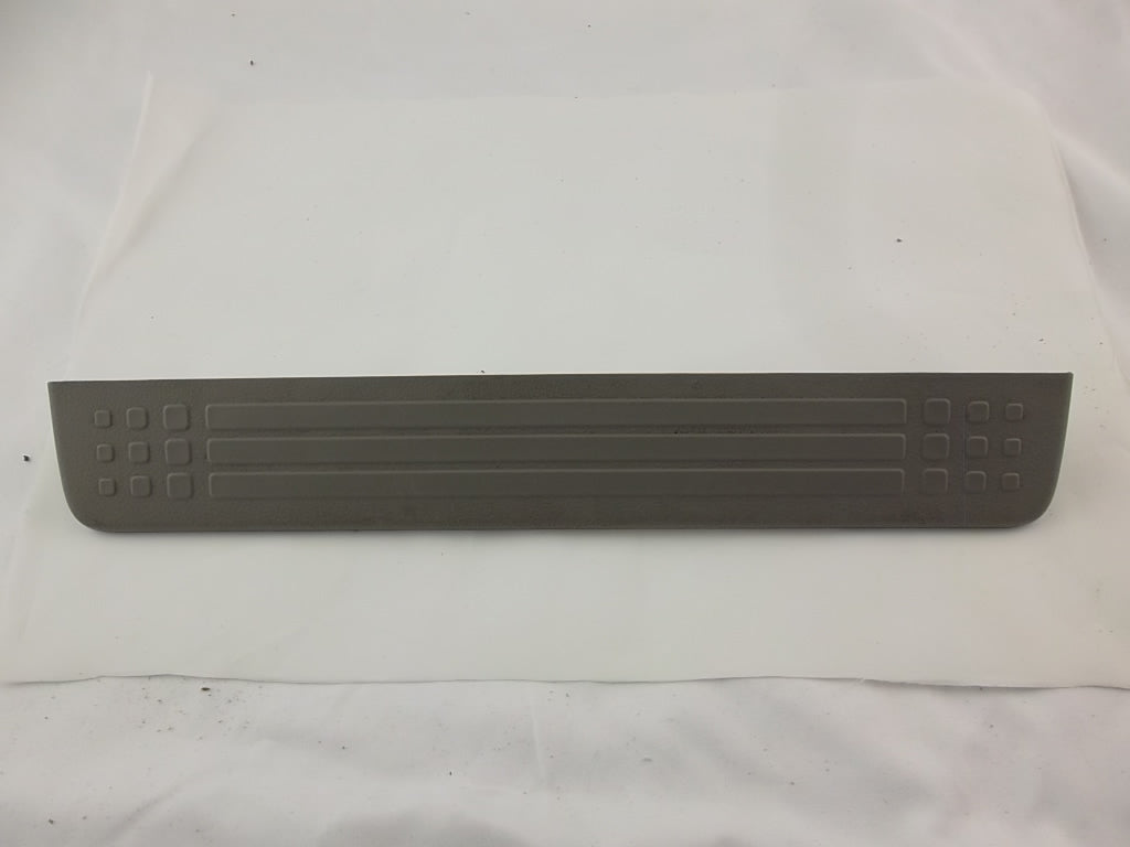 2009-2015 Honda Pilot Rear Door Sill Plate Passenger 84212-SZA-A00