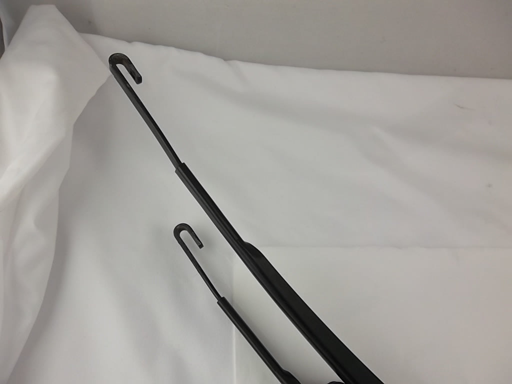 2011-2017 Honda Odyssey Wiper Arm Set 76600-TK8-A01