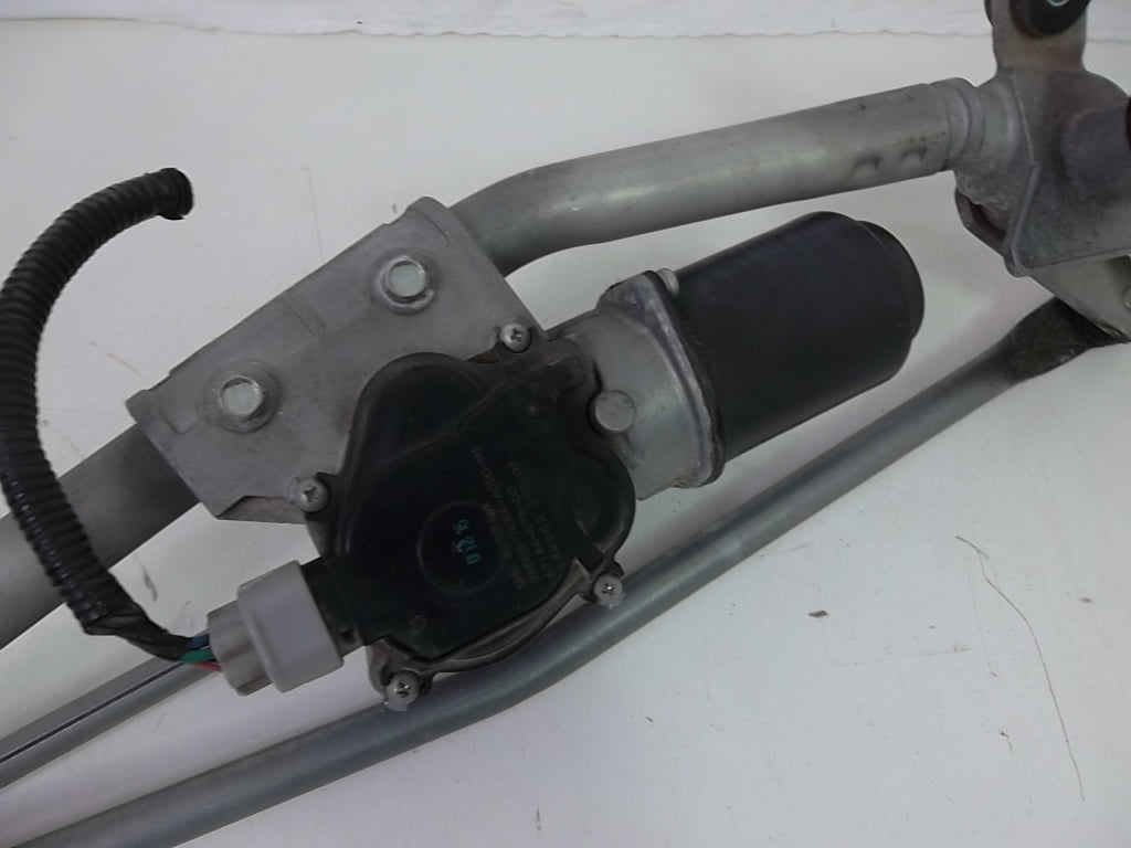 2011-2017 Honda Odyssey Wiper Transmission w/ Motor 76530-TK8-A03
