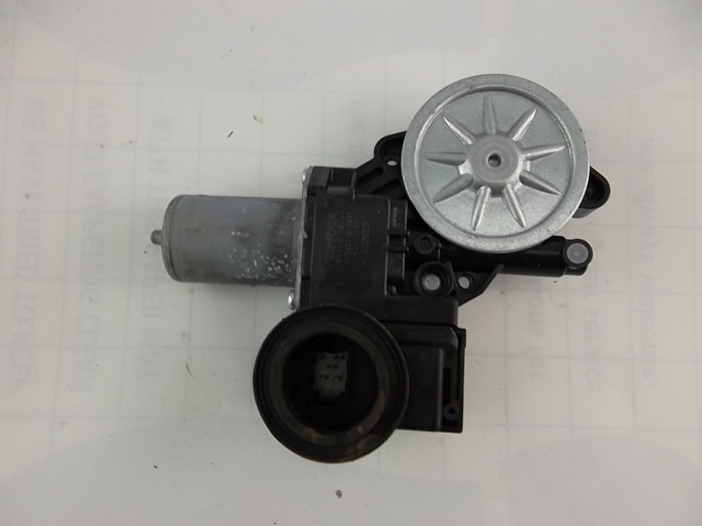 2015-2020 Toyota Sienna Power Window Motor Driver 85720-08061