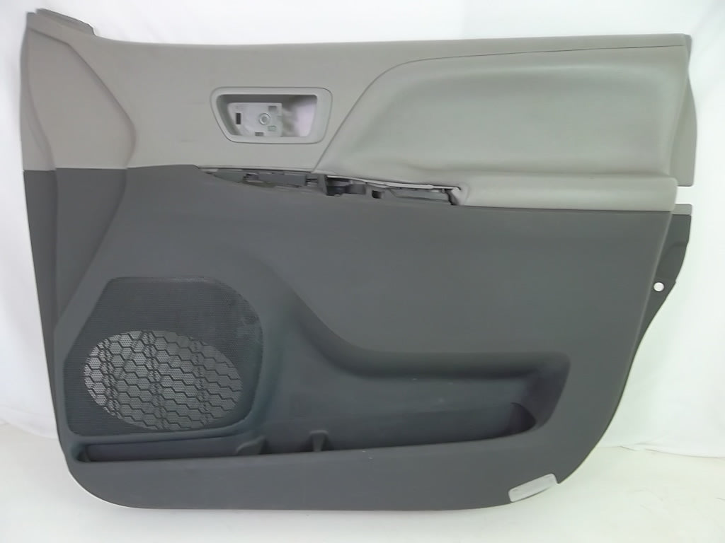 2015-2020 Toyota Sienna Front Door Trim Panel Passenger 67620-08150