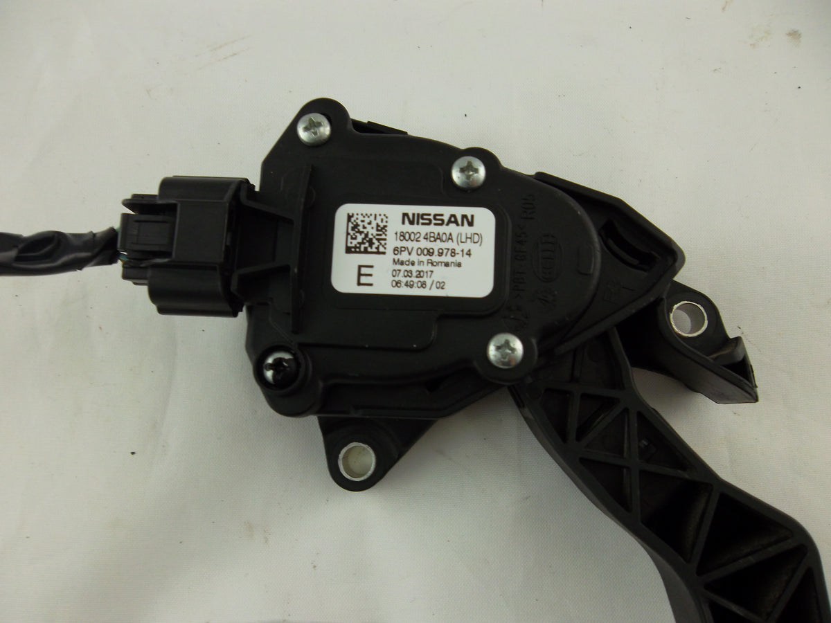 2014-2020 Nissan Rogue Accelerator Gas Pedal 18002-4BA0A