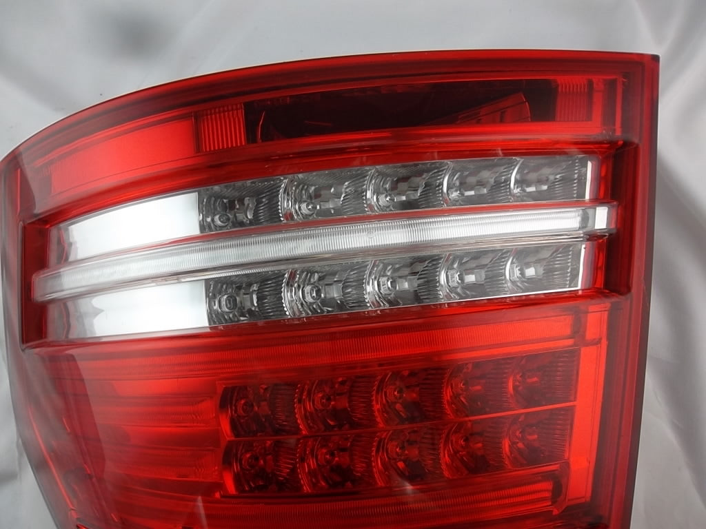 2010-2012 Tail Light Lamp LED Passenger Mercedes Benz GL450 GL550 GL350