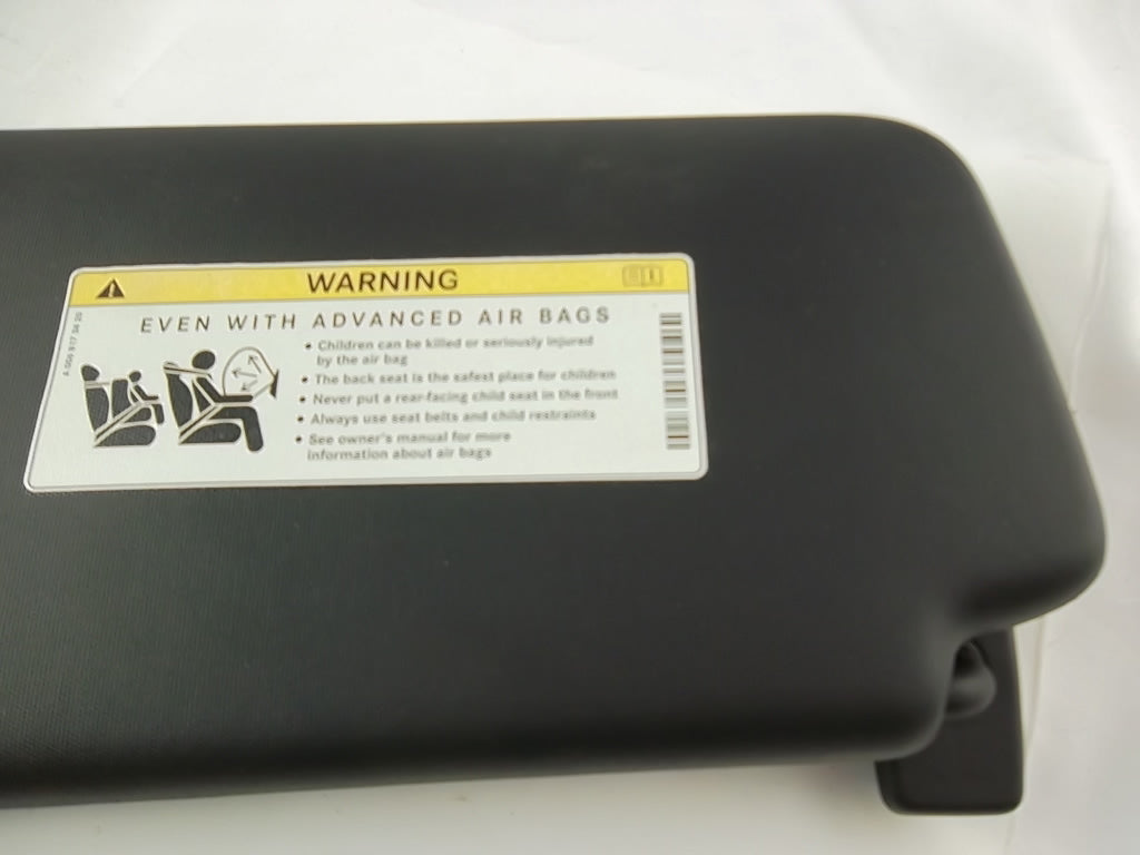 2014-2020 Mercedes W117 CLA250 GLA250 Front Right Side Sunvisor Sun Visor