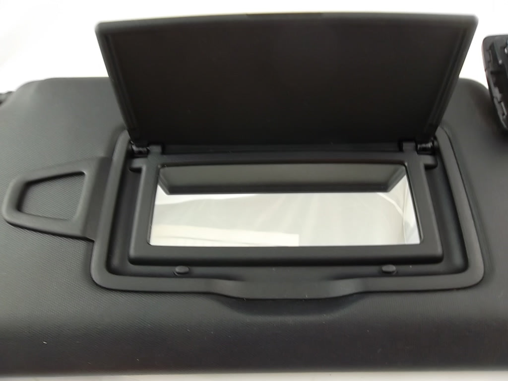 2014-2020 Mercedes W117 CLA250 GLA250 Front Right Side Sunvisor Sun Visor