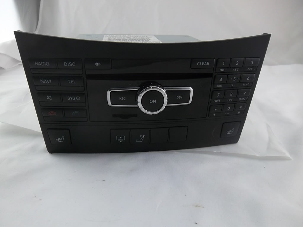 2010-2013 Mercedes W212 E350 E550 Radio Navigation AM FM Player